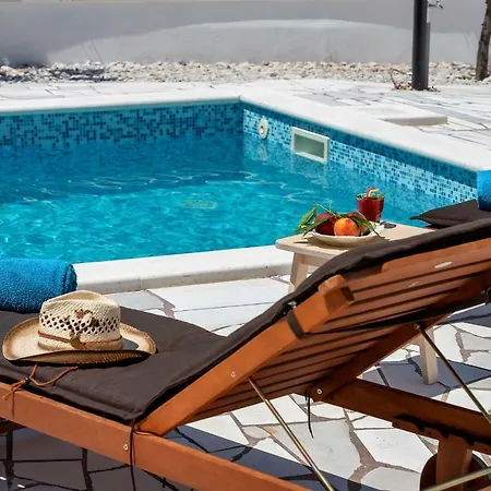Mediterranean Oasis *