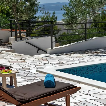 Mediterranean Oasis Villa *