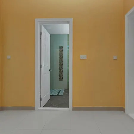 Mediterranean Oasis *